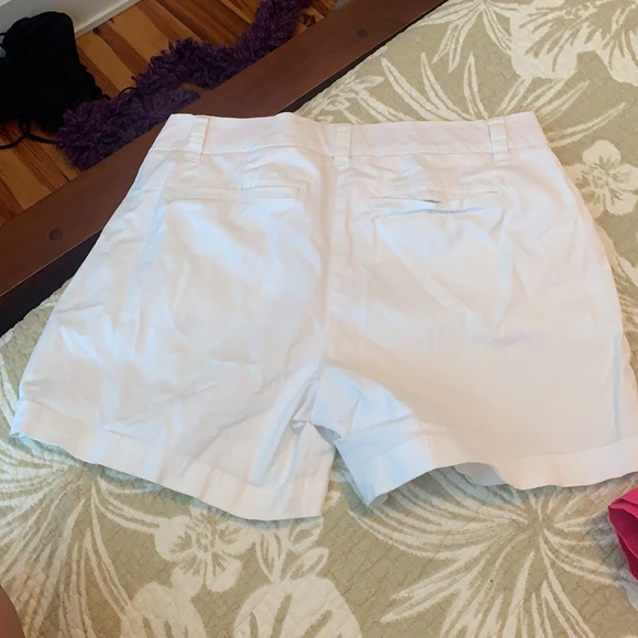 pink and white crown and ivy shorts - Picture 4 of 4